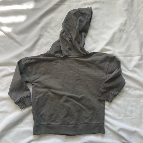 Little Co by Lauren Conrad Gray Kids Zip Up Hoodie Size 18 Months - Picture 9 of 11